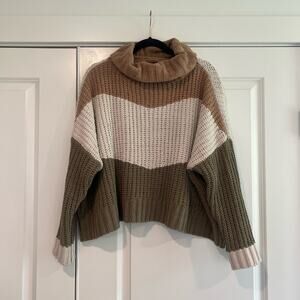 Pol Women's Cropped Thick Loose Knit‎ Turtleneck Sweater Green Tan Size S